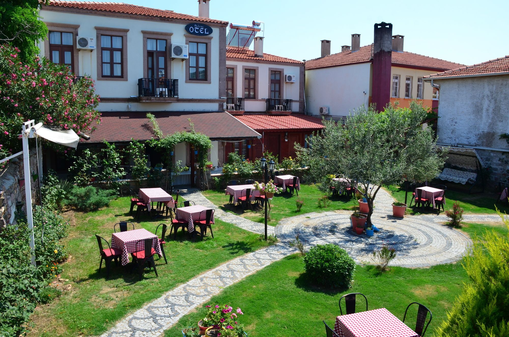 Eden Selene Hotel Айвалык Экстерьер фото